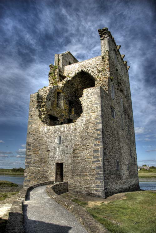 Shanid Castle