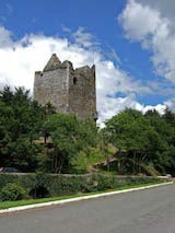 Ballynacarriga Castle