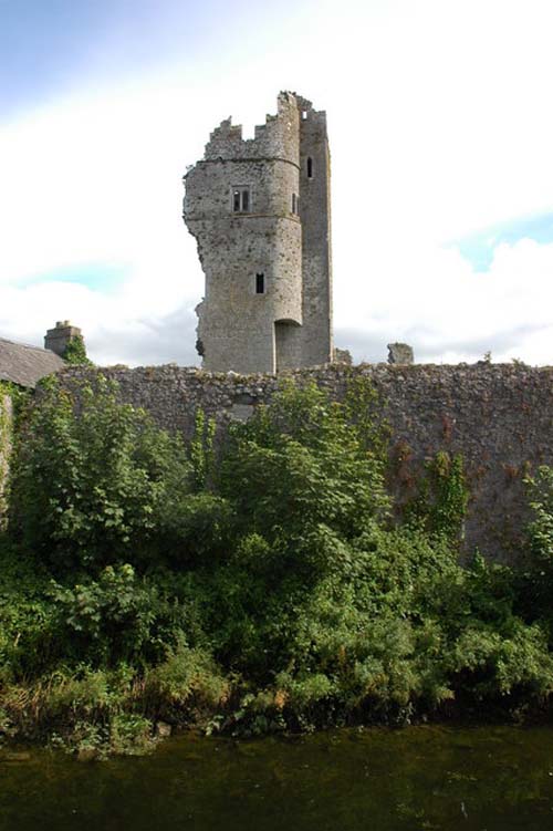 Shanid Castle