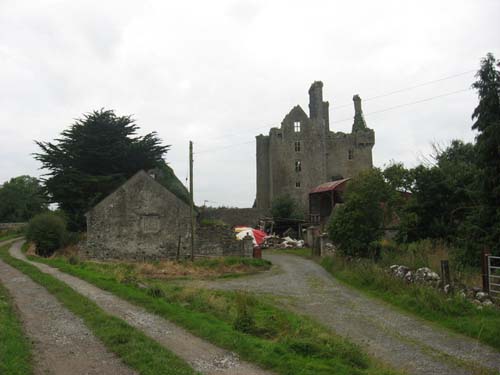 Tyrrellspass Castle