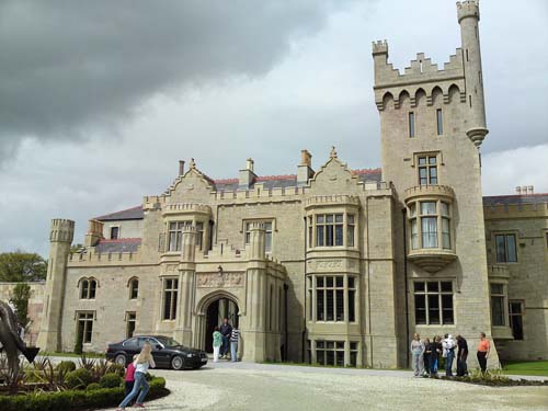 Tully Castle