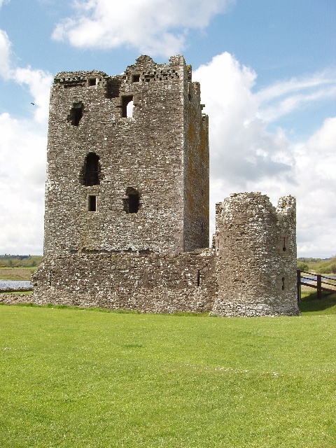 MacLellans Castle