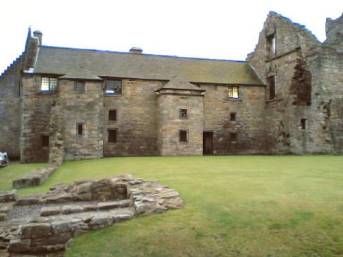 Tullibole Castle