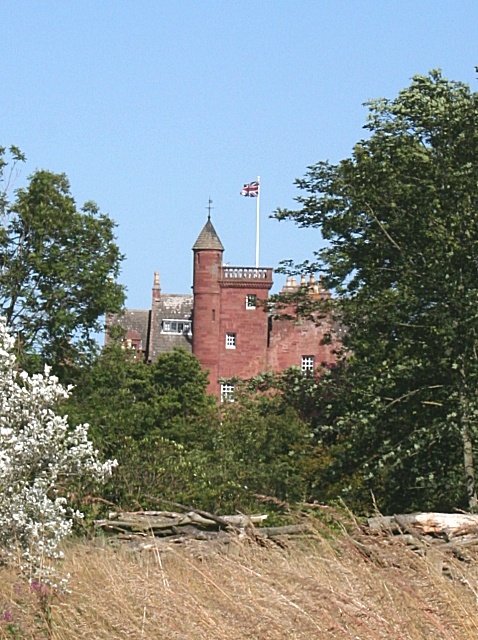 Kinnaird Castle