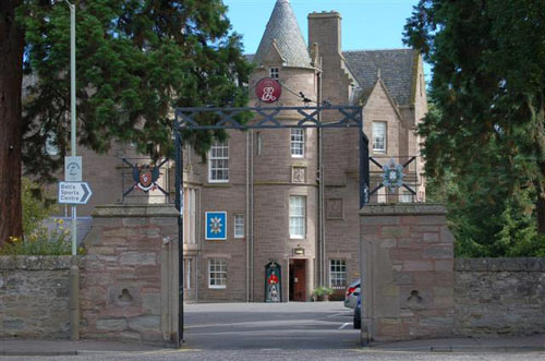 Tullibole Castle