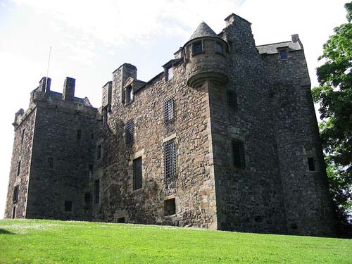 Tullibole Castle