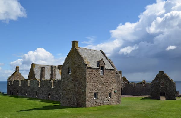 Muchalls Castle