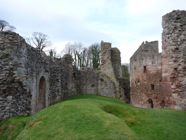 Wedderburn Castle