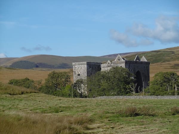 Gilnockie Tower