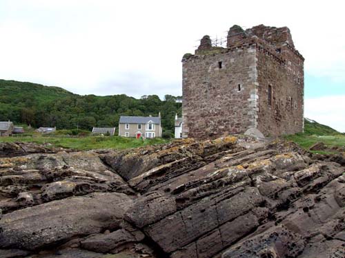 Skelmorlie Castle