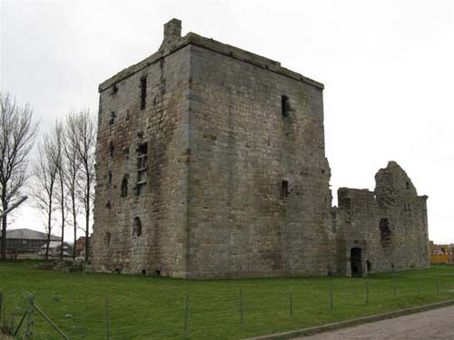 Tullibole Castle