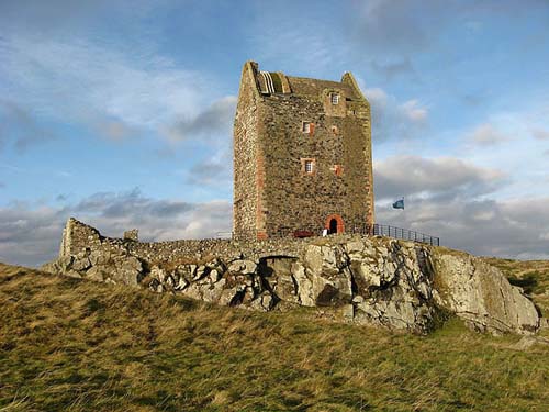 Wedderburn Castle