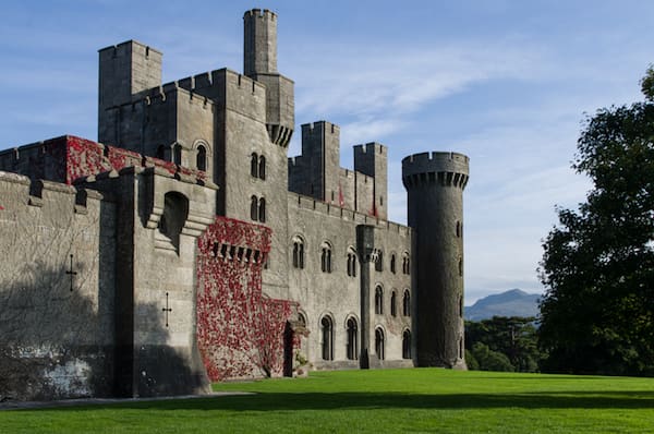 Dolwyddelan Castle